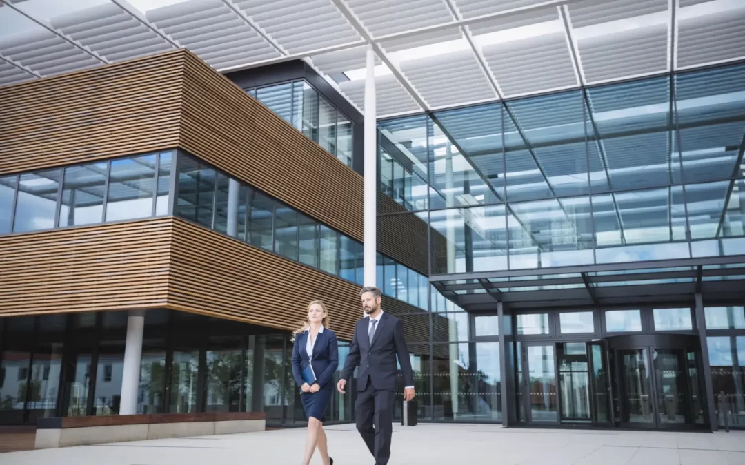 Hiring a Commercial Builder in Central Coast? Read This Before You Sign Anything
